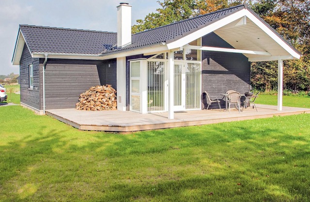 Beautiful home in Haderslev with WiFi