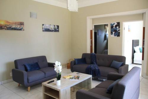 Beautiful Home in Houghton