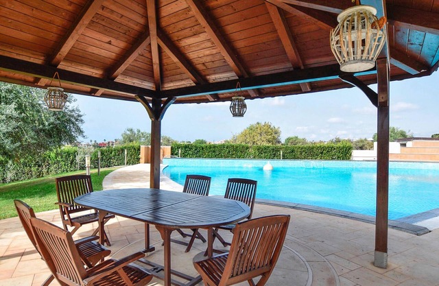 Beautiful home in Pozzallo (RG)