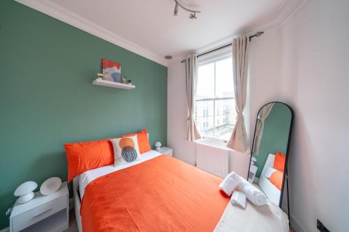 Beautiful & Modern 2-bedroom in Wimbledon Central - Minutes from Central London