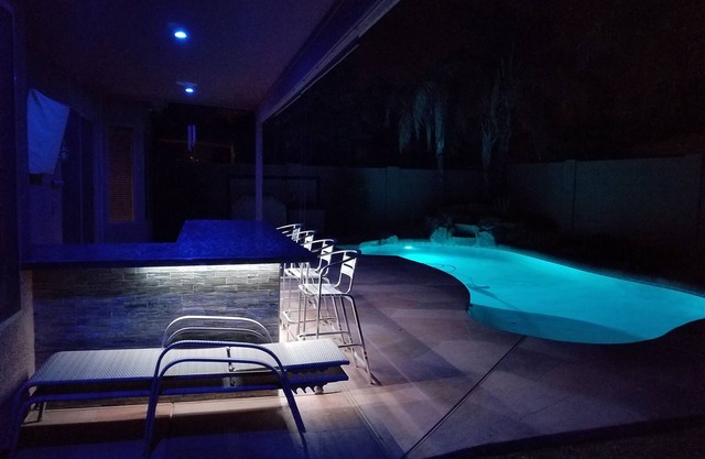 Beautiful Modern Home Fully Upgraded!