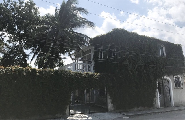 Beautiful redecorated home in the heart of Cozumel