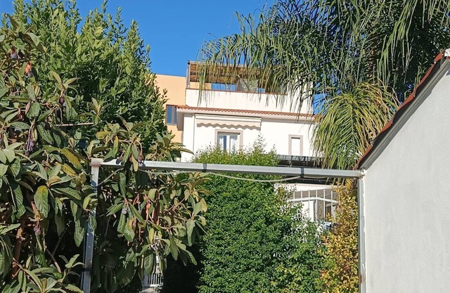 Beautiful renovated modern house, heated pool, 5' sea, Quiet & comfortable
