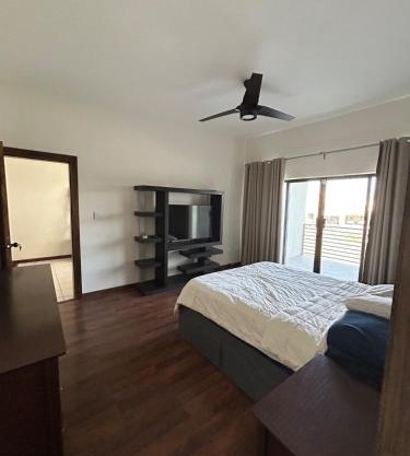 Beautiful residence 10 minutes from the consulate!