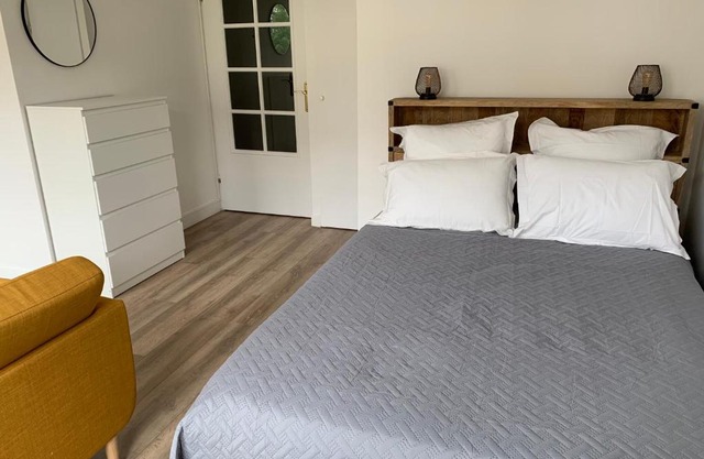 Beautiful studio located south of Paris