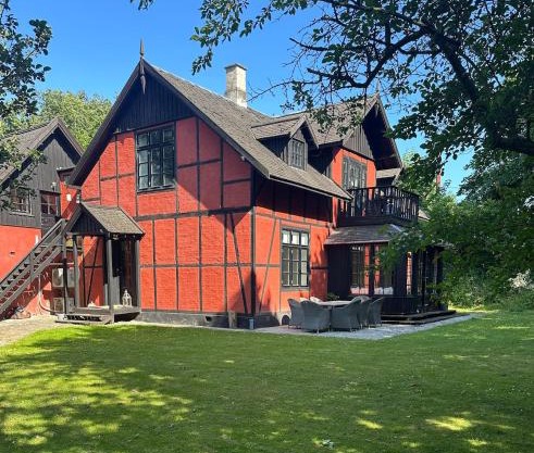 Beautiful Villa in Klampenborg