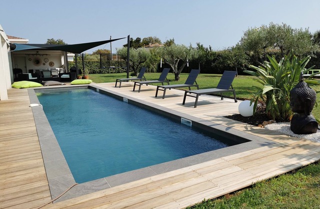 Beautiful villa with swimmingpool between Marseille, Monacp and Saint-Tropez