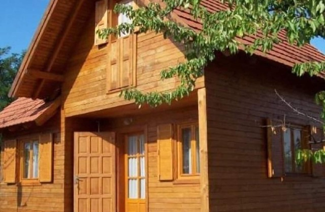 Beautiful wooden house in Balatonfokajár