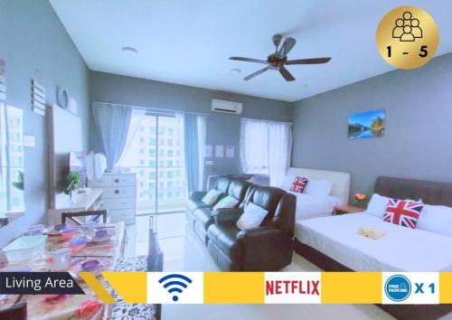 Beauty Cybersquare Ensuite with Pool View #CS2