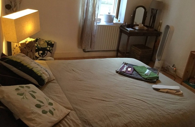 Bed and breakfast, 2 steps from Perrache train station! (From 1 to 5 people)