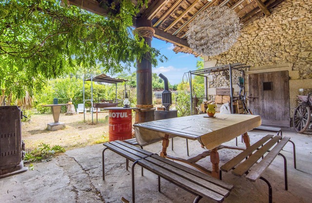 Bed and Breakfast 'L'orée De Lansot - Chambre Mansarde' with Shared Terrace, Shared Garden and Wi-Fi