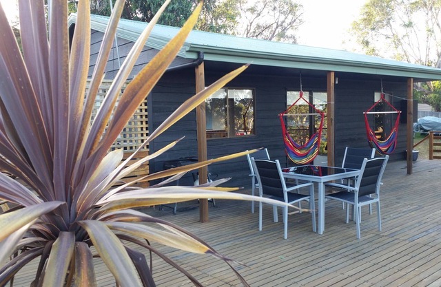 Bed in Bruny Seaside Accommodation