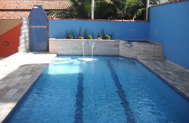 Beira Mar Paradise, Itanhaém, 30m Beach, Pool, WiFi 500mb, Leisure Area, 4 Cars