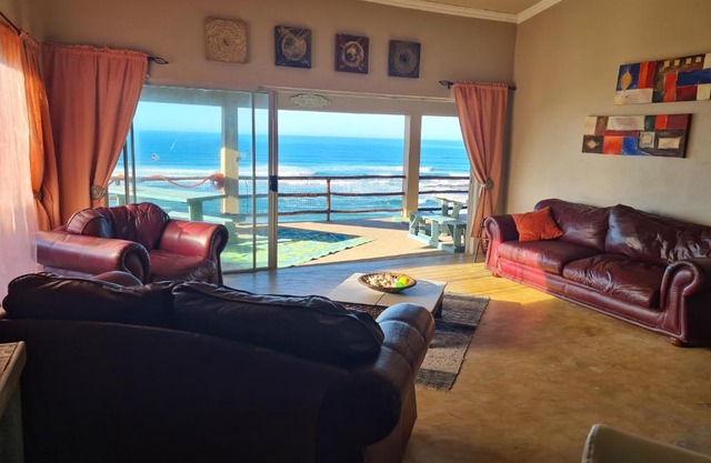 Bela Vista, Xai-Xai, Mozambique: Breathtaking sea view, a mere 70m from the beach.