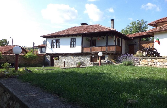Bella House
