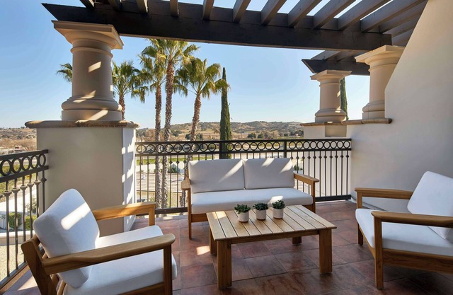 Bellasera Hotel & Suites Paso Robles, Tapestry by Hilton