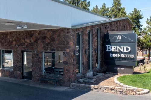 Bend Inn & Suites