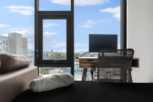 Best Kept Secret- Cozy Studio in Prime Location 4