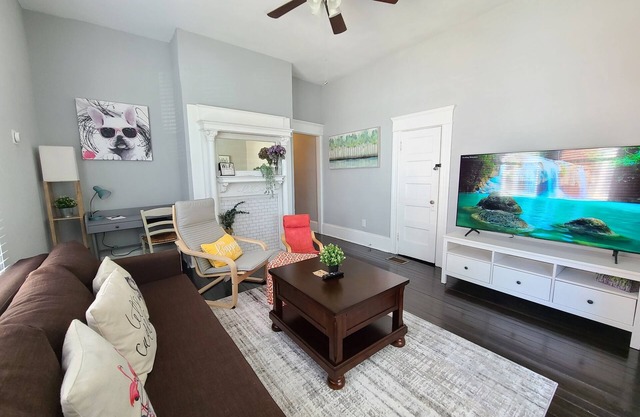 Best Location in Hyde Park, South Tampa