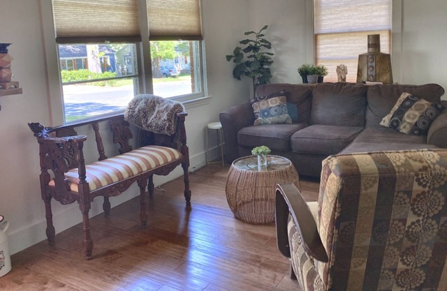 Best of Noda for 5 Guests. Vegan Dining, Wifi, Off Street Parking