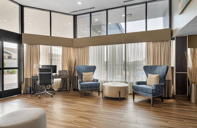 Best Western Center Inn