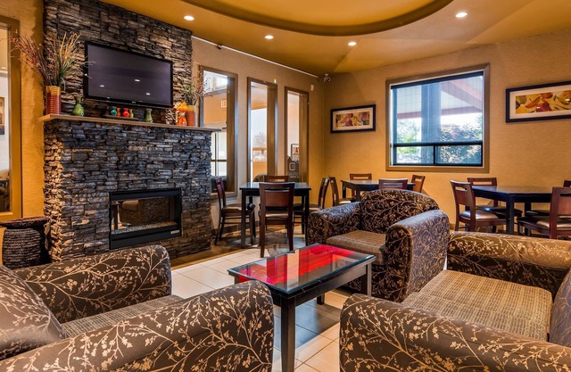 Best Western Estevan Inn & Suites