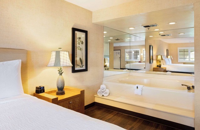 Best Western Plus Las Brisas Hotel