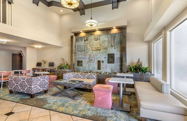 Best Western Plus Monterey Inn