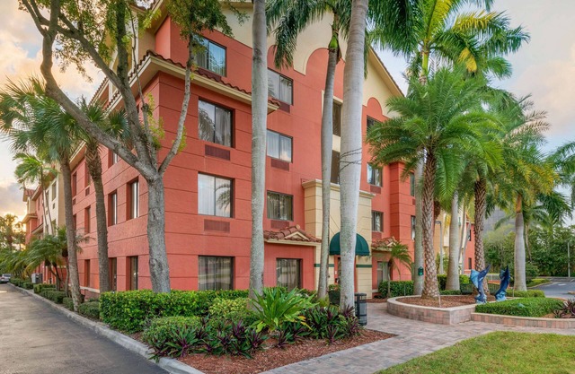 Best Western Plus Palm Beach Gardens Hotel & Ste & Conf Ctr