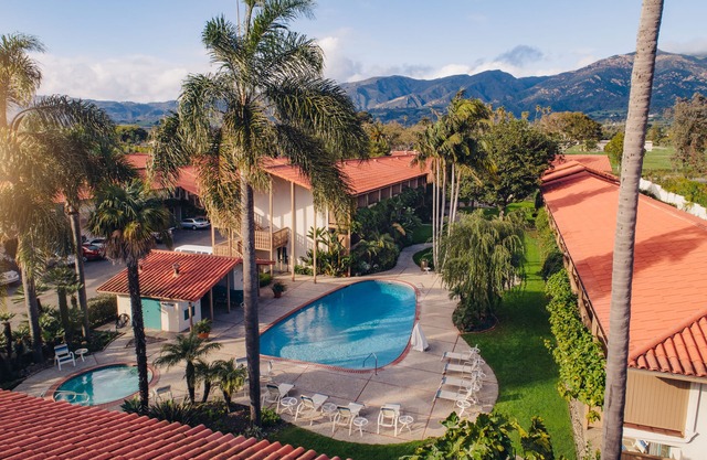 Best Western Plus Pepper Tree Inn