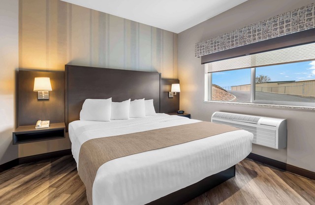 Best Western Sawtooth Inn & Suites