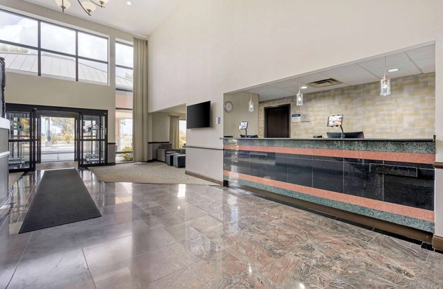 Best Western Suites