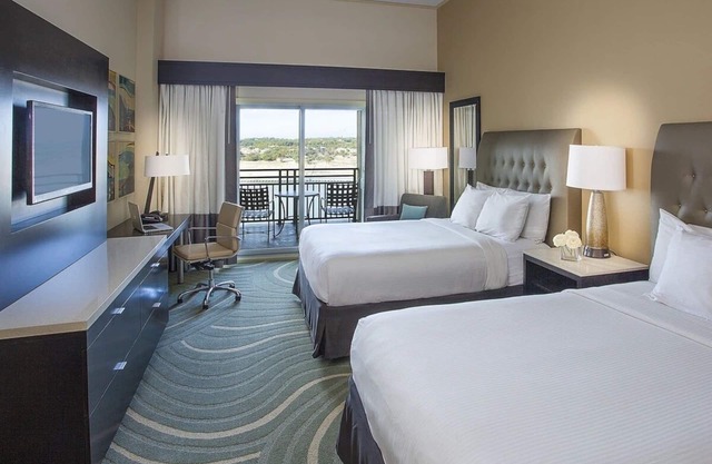 Better Choice for your Vacation! 4 Relaxing Units, Pets Allowed, Pool!