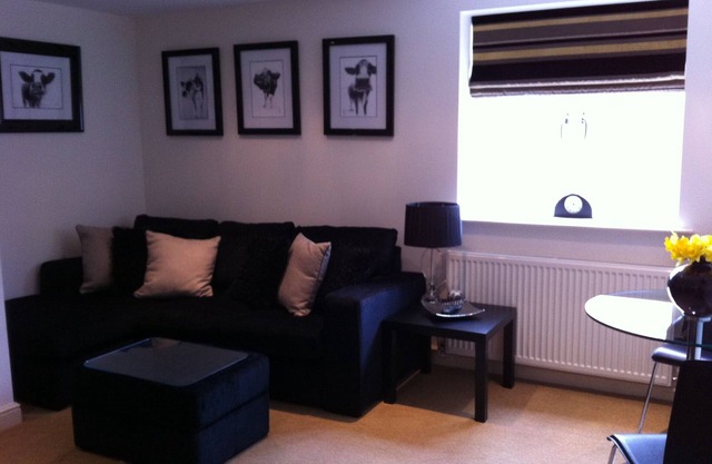 Beverley town centre modern duplex apartment