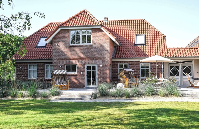 Bi de Bark – Enjoy Stylish Living in a Holiday Home with Sauna and Terrace