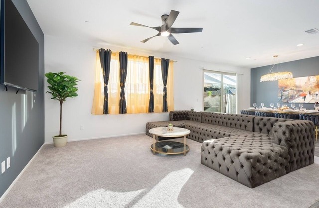 Bienvenue Chez Nous 5 br, 3 ba, 2-14 Guests Luxury Home Coachella, California