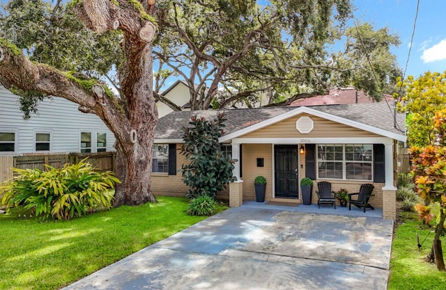 Bikes, Parking & Top Location - Sunny San Miguel