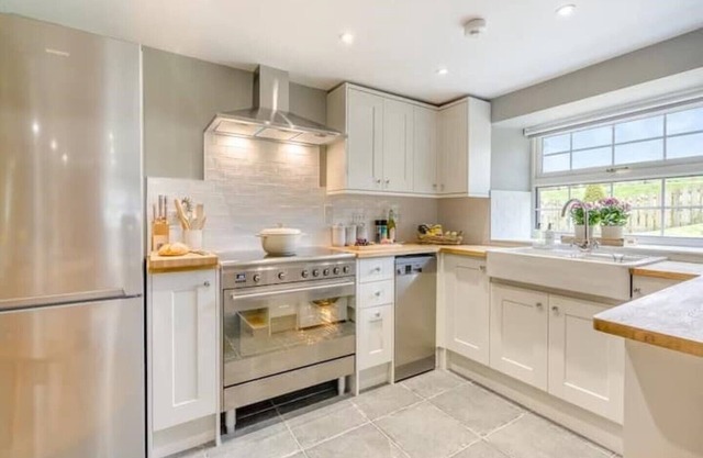 Blackside Cottage in Stunning Ayrshire Countryside