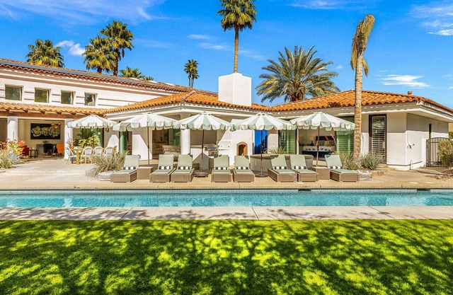 'Blue Lotus Villa' Half Acre in The Mesa