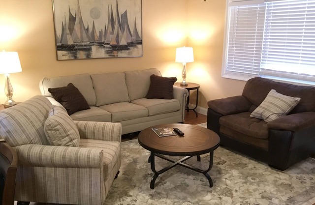 Blue Moon Vacation Rentals Downtown Clayton