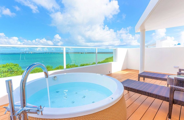 Blue Ocean Hotel & Resort Miyakojima