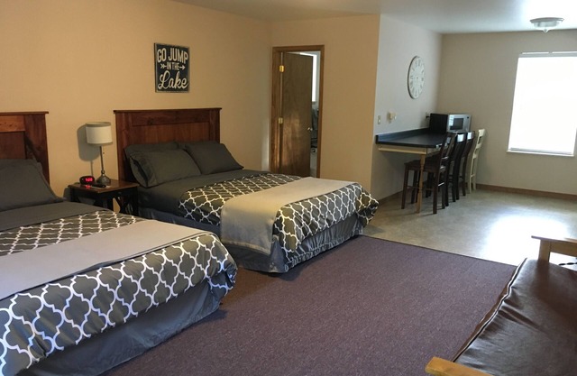 Bluff View Inn and Resort