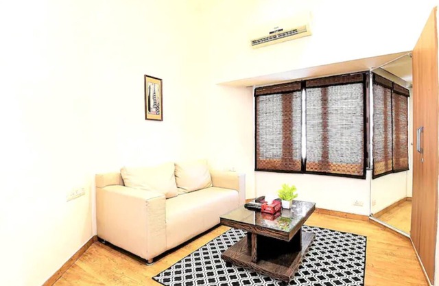 BluO Modern 1BHK - Defence Colony
