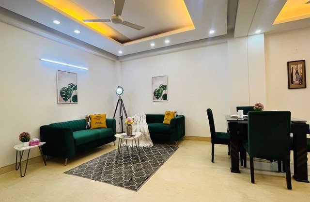 BluO Superior 2BHK - Select Citywalk & MAX Saket