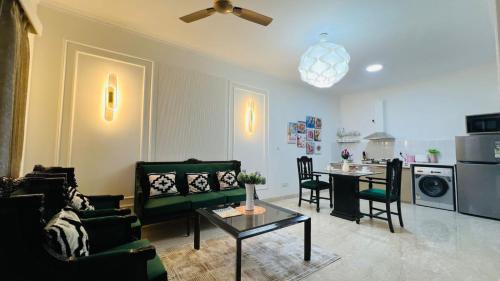 BluO Vasant Vihar PVR - Terrace Garden, Lift