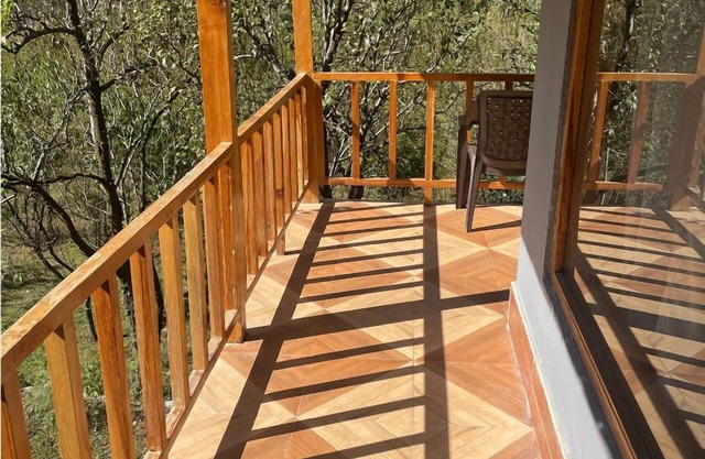 Boho Grove Cafe and Stay