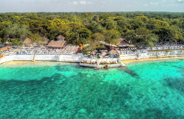 Bora Bora Hotel & Beach Club