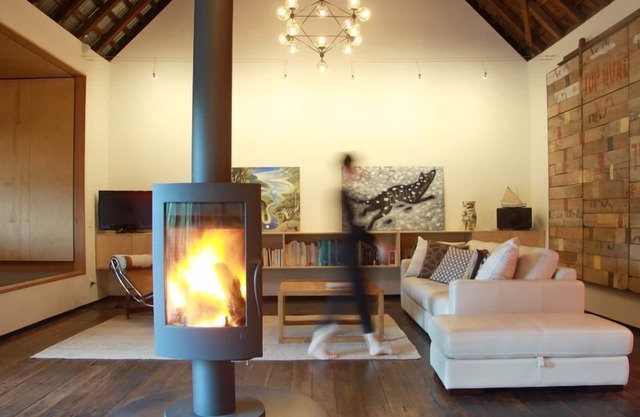 Boutique stay in old farm shed