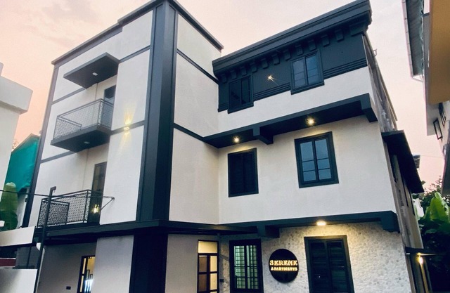 Brand new 2-bedroom apartment close to Lulu mall, with AC, WiFi and free parking