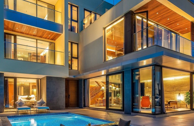 Brand New 5 BDR Pool Villa in 5 Star Resort| Beach